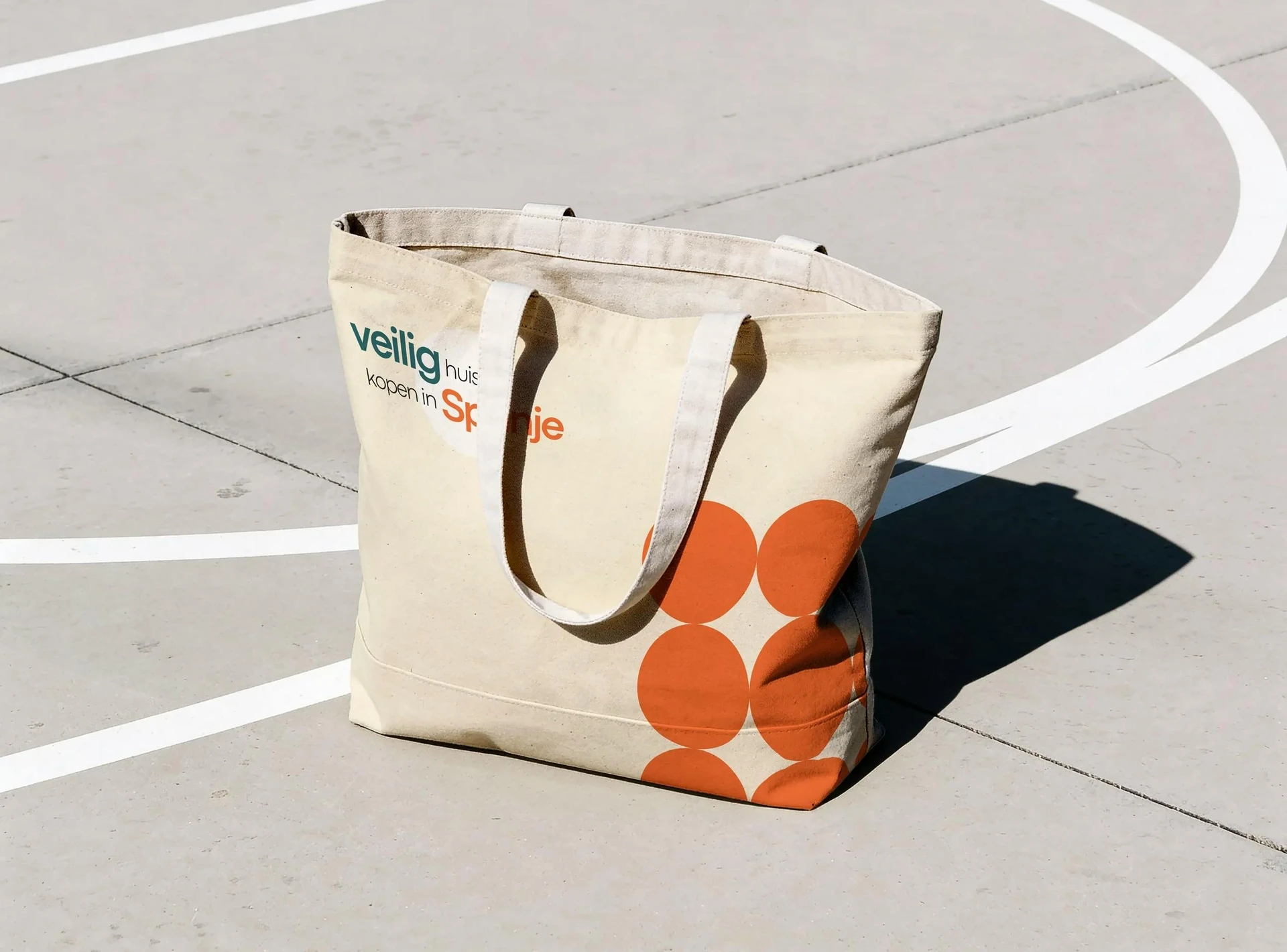 Veilig Huis Kopen in Spanje branded tote bag mockup